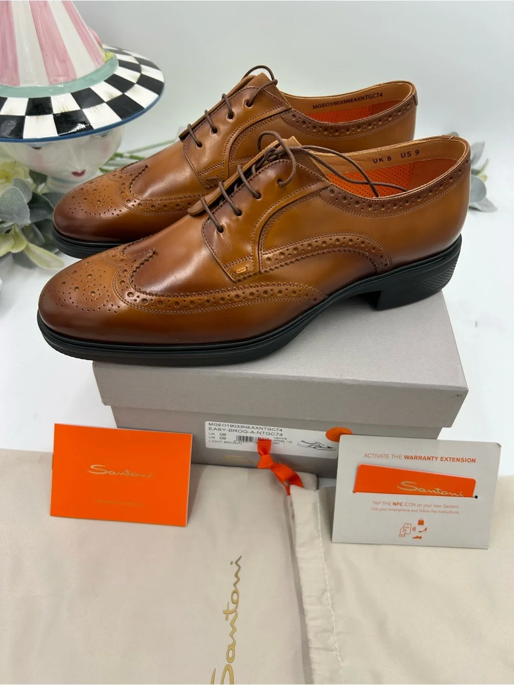Men's Santoni easy wing tip brown burnished leather size 9 US made in Italy